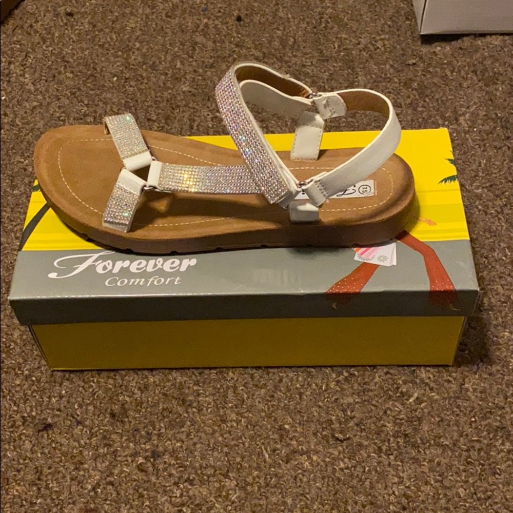 Gina sandal
